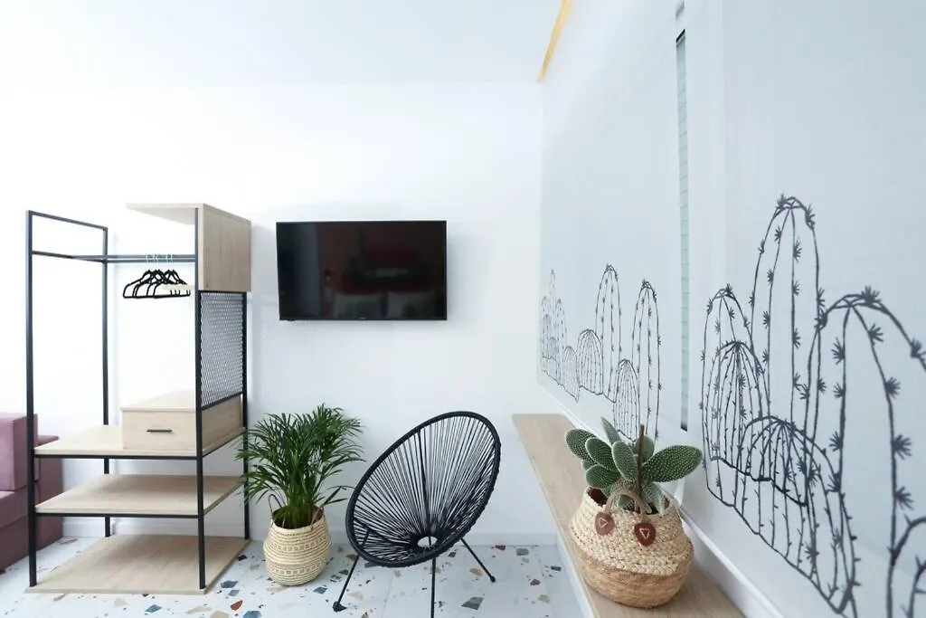 Valory #6 Aesthetic Stay location